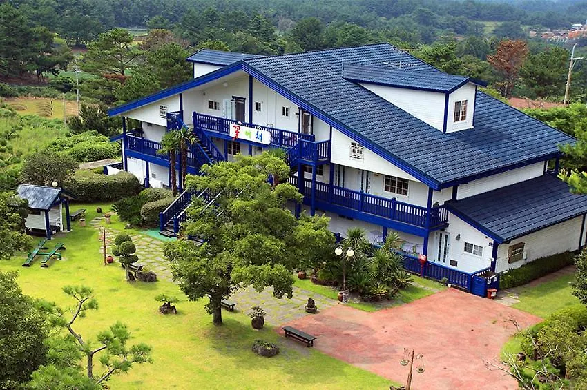 Country house Ggotmuche Pension Jeju South Korea