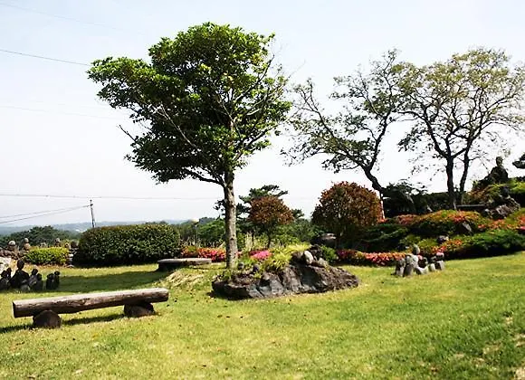 Country house Ggotmuche Pension Jeju